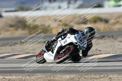 media/Dec-06-2025-CVMA (Sat) [[4a896cc04c]]/Race 6-Formula Twins-Formula 40 UL/